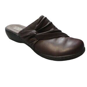 Clarks Collection Brown Leather Comfort Slip On Mules Clogs Womens 9